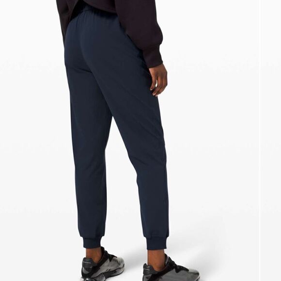 LULULEMON Jogger Women Size 2 Keep Moving Sweatpants True Navy Pockets - Picture 2 of 13